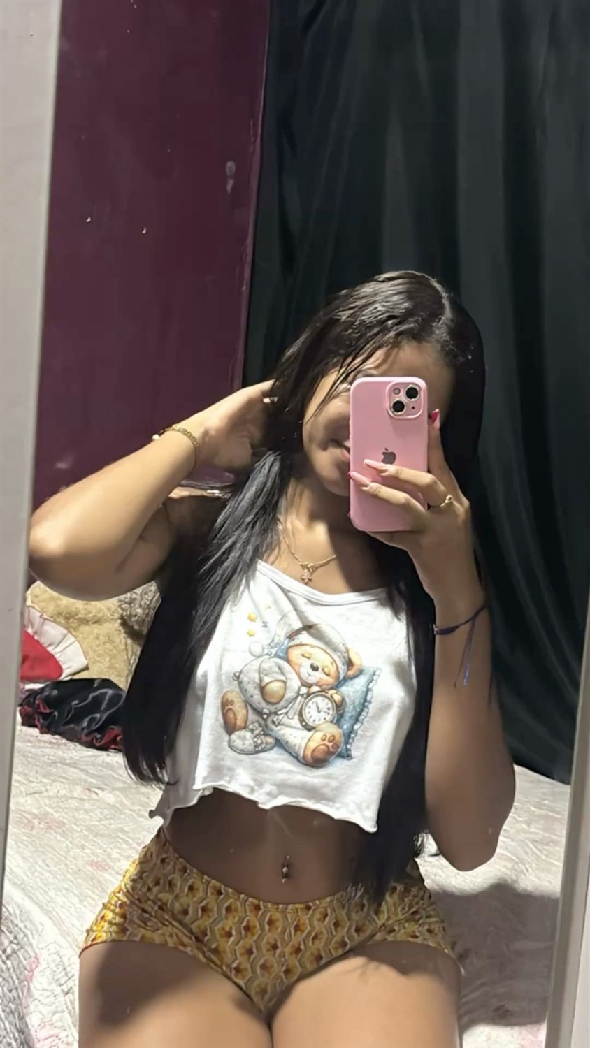 Capa do video Corno vazou sabor novinha branquinha brincando com o cu gstz anal Novos vazados vazada brasil